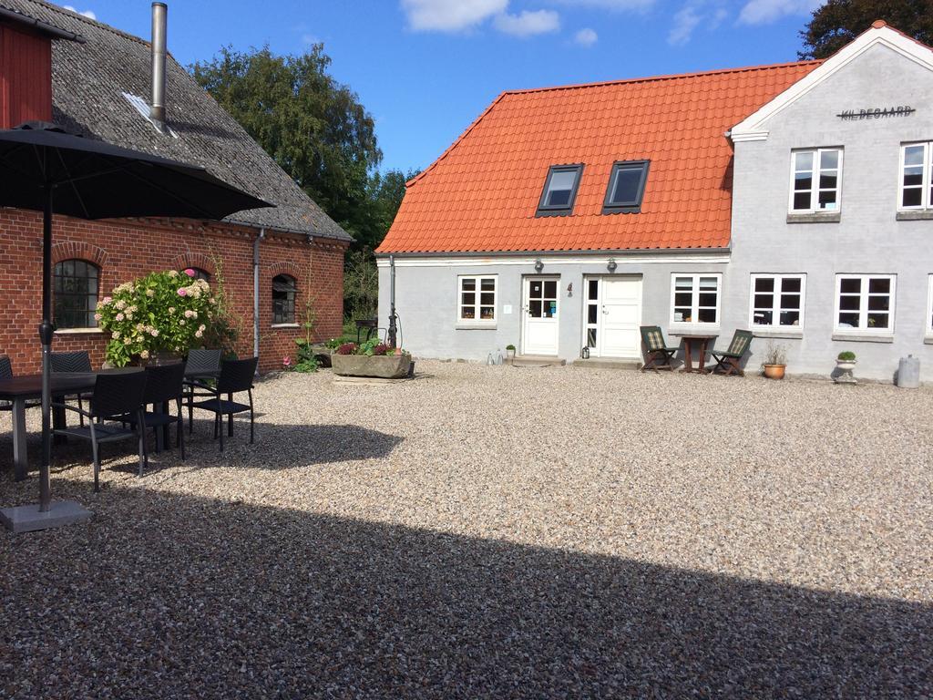 Kildegaarden Bed & Breakfast Frorup ภายนอก รูปภาพ
